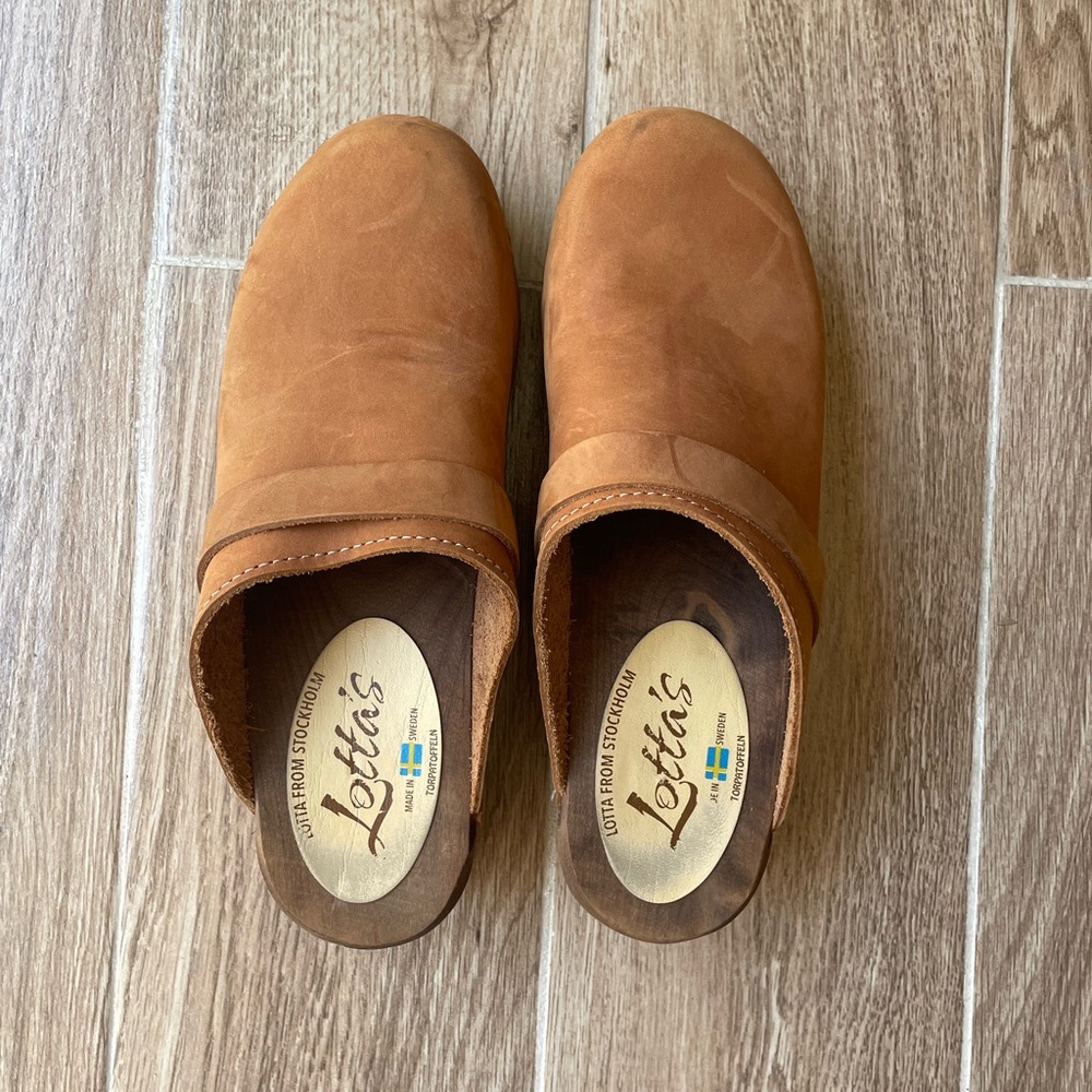Lotta’s Clogs - Brown Oil Leather - Size 8
